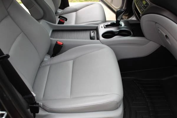 2019 Honda Ridgeline 2nd Gen - Image 16 of 21