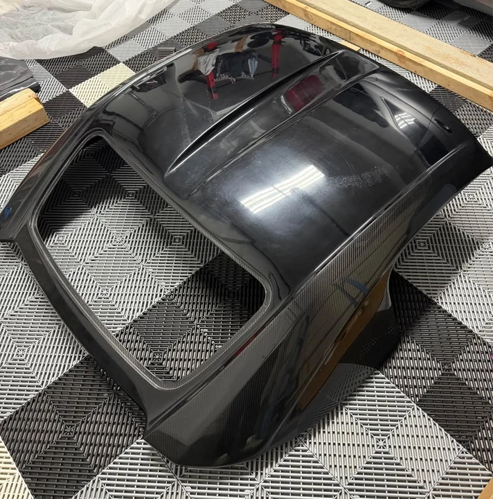 Parts & Memorabilia Bodywork - Image 2 of 5
