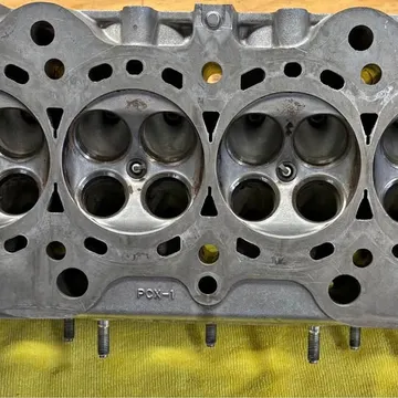 Honda S2000 Cylinder Head and Carrillo Rods Parts