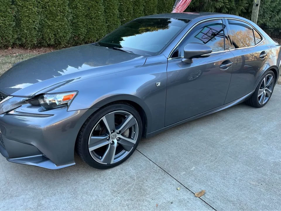 2015 Lexus IS 3rd Gen - Image 9 of 10
