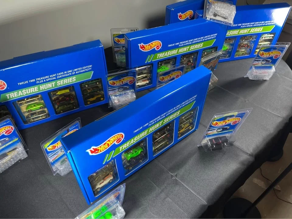 1995 Parts & Memorabilia Scale Models - Image 9 of 9