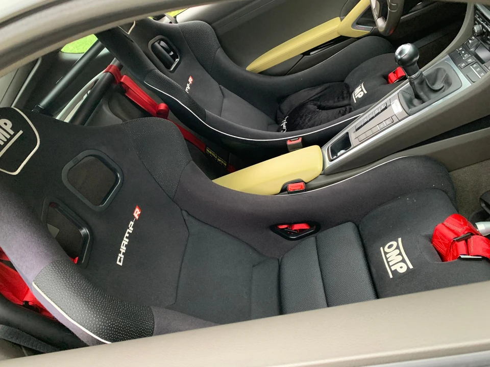 2014 Porsche 981 Cayman S - Image 13 of 15