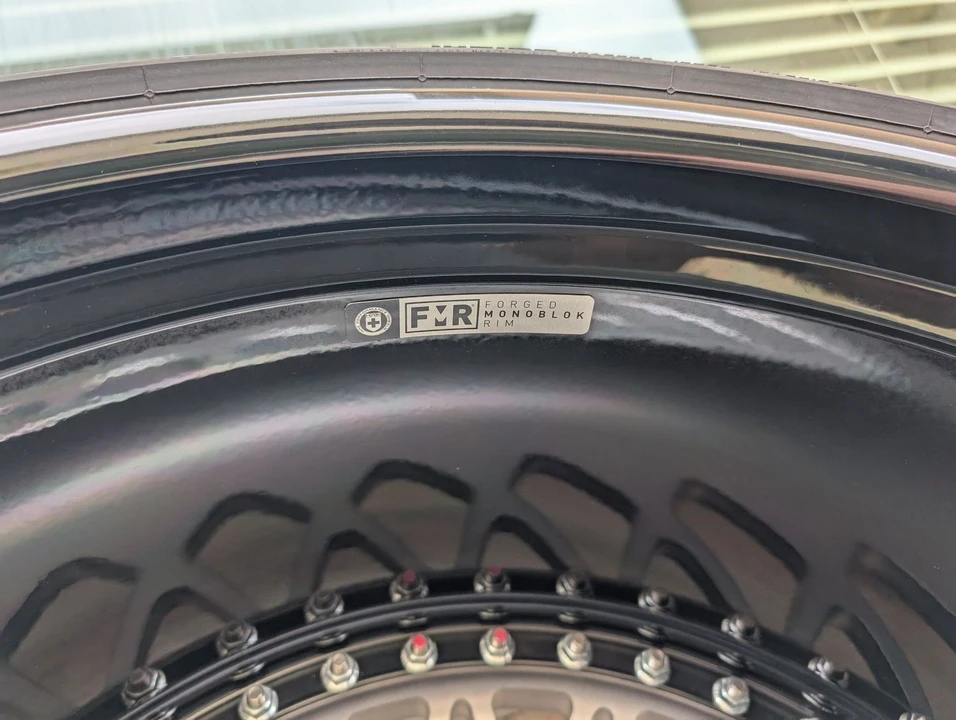 Parts & Memorabilia Other Wheels - Image 7 of 16