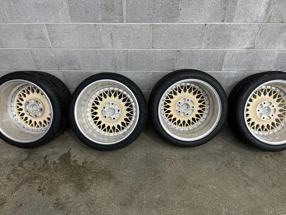 Parts & Memorabilia Other Wheels - Image 6 of 12