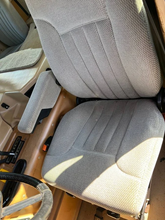 1995 Hummer Hummer H1 - Image 9 of 13