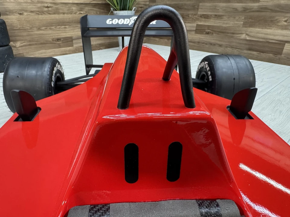 Parts & Memorabilia Scale Models - Image 18 of 31