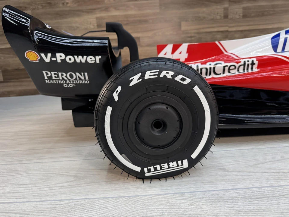 Parts & Memorabilia Scale Models - Image 3 of 3