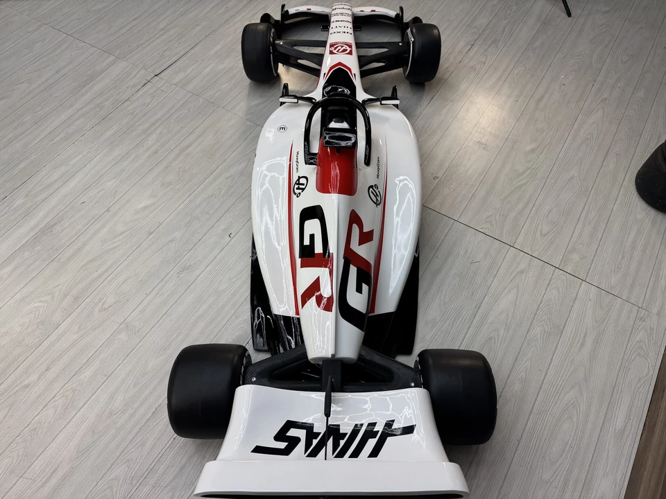 Parts & Memorabilia Scale Models - Image 7 of 31