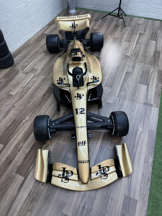 Parts & Memorabilia Scale Models - Image 13 of 31