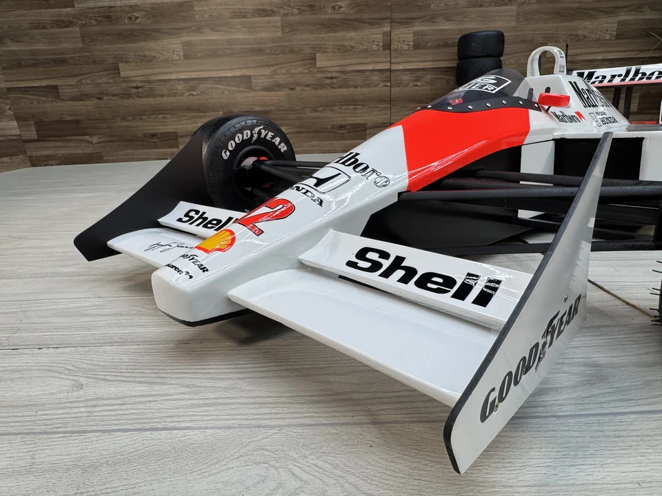 Parts & Memorabilia Scale Models - Image 15 of 31