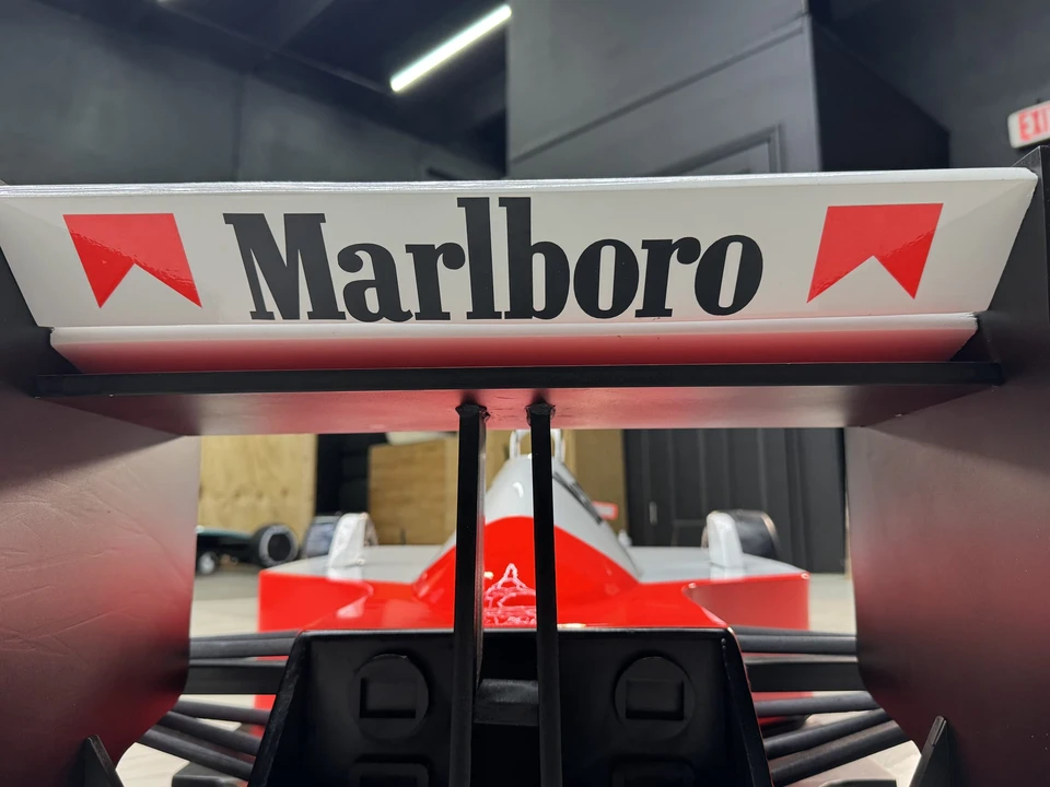 Parts & Memorabilia Scale Models - Image 29 of 31
