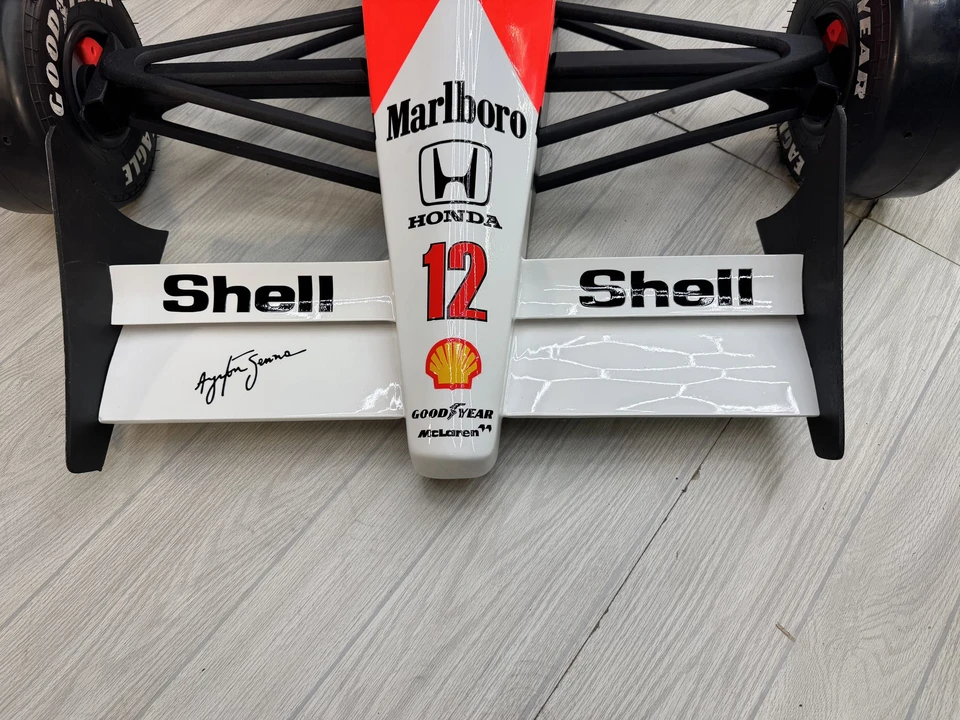 Parts & Memorabilia Scale Models - Image 16 of 31