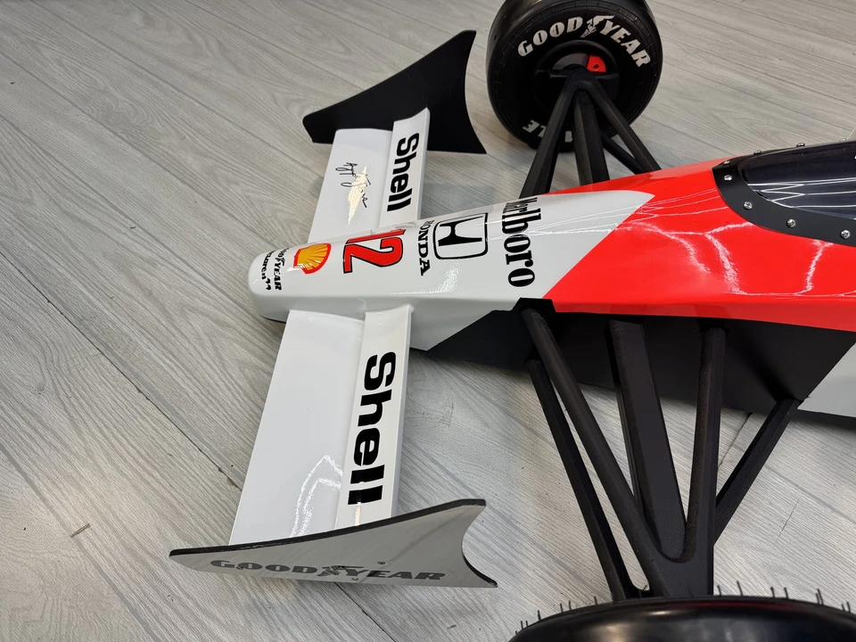Parts & Memorabilia Scale Models - Image 20 of 31