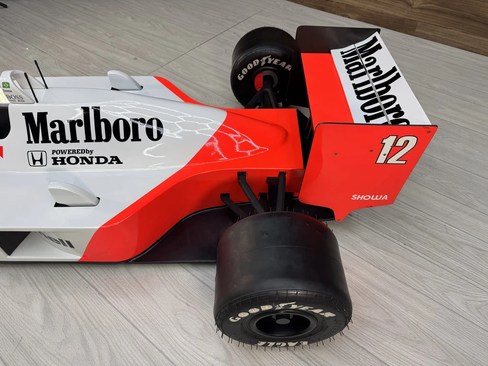 Parts & Memorabilia Scale Models - Image 30 of 31