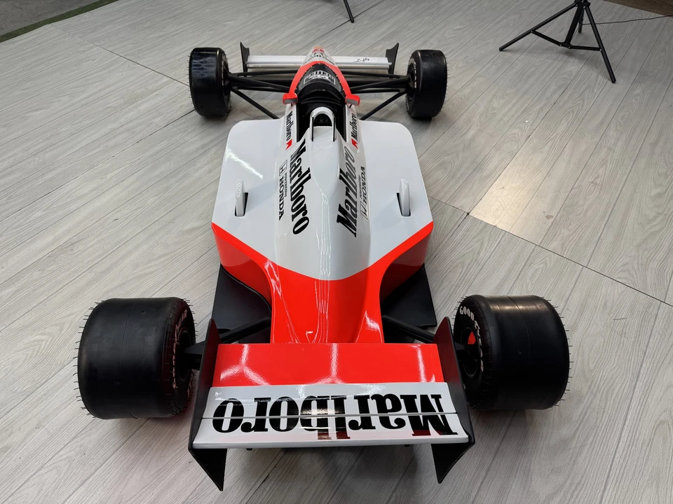 Parts & Memorabilia Scale Models - Image 10 of 31