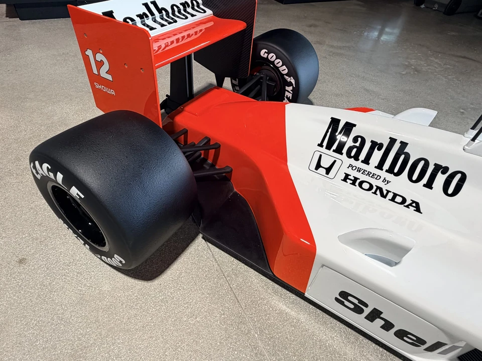 Parts & Memorabilia Scale Models - Image 12 of 20