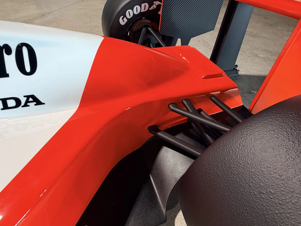 Parts & Memorabilia Scale Models - Image 16 of 20