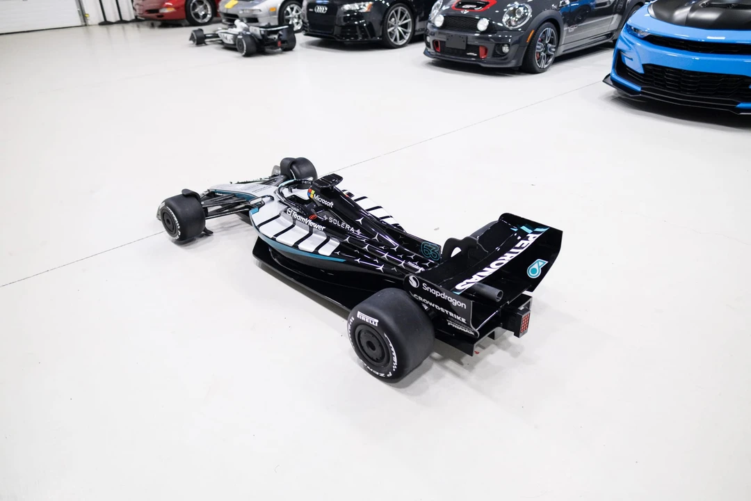 Parts & Memorabilia Scale Models - Image 12 of 31