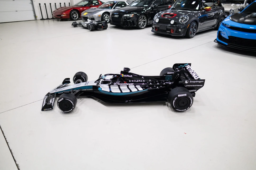 Parts & Memorabilia Scale Models - Image 6 of 31