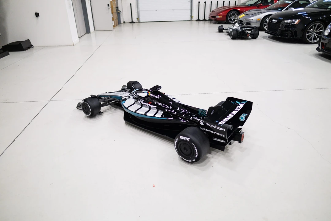Parts & Memorabilia Scale Models - Image 11 of 31