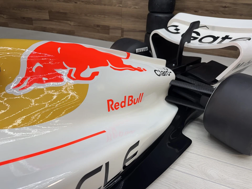 Parts & Memorabilia Scale Models - Image 29 of 31