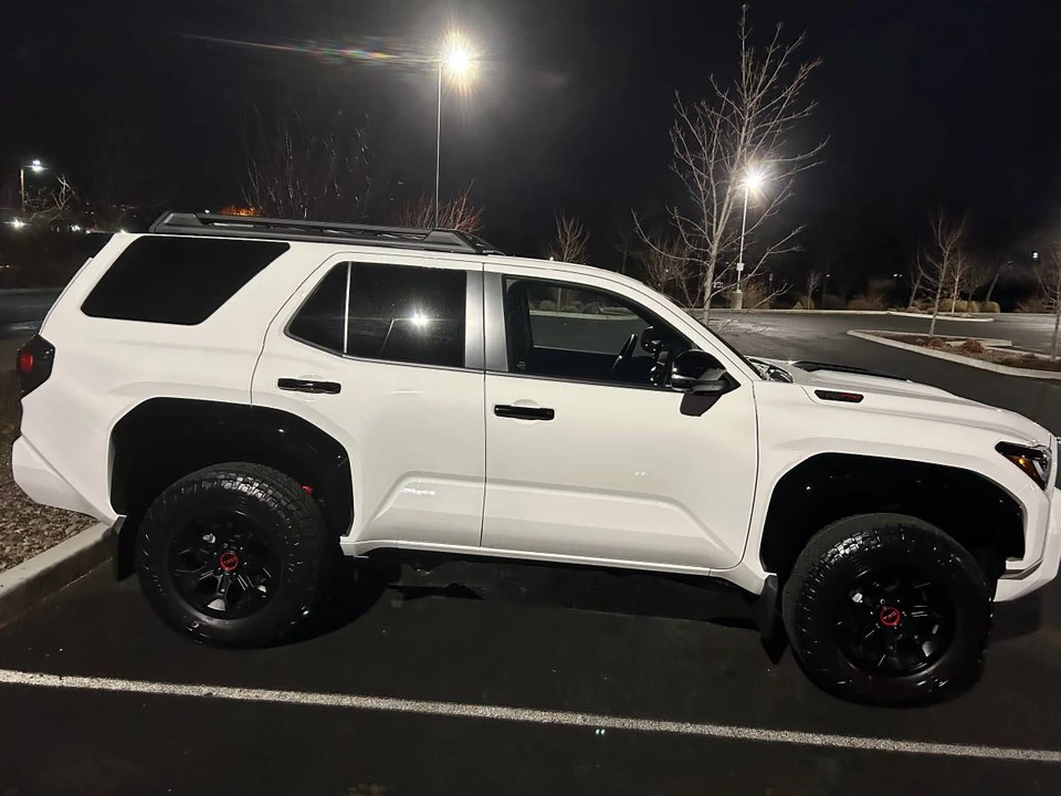 2026 Toyota 4Runner 6th Gen - Image 2 of 6