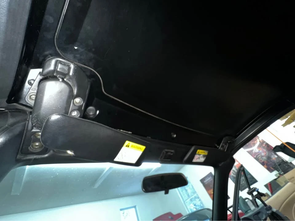 1990 Mazda NA MX-5 Miata - Image 6 of 7