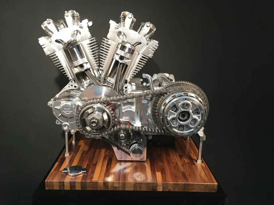 Harley-Davidson Touring Milwaukee-Eight - Image 2 of 31