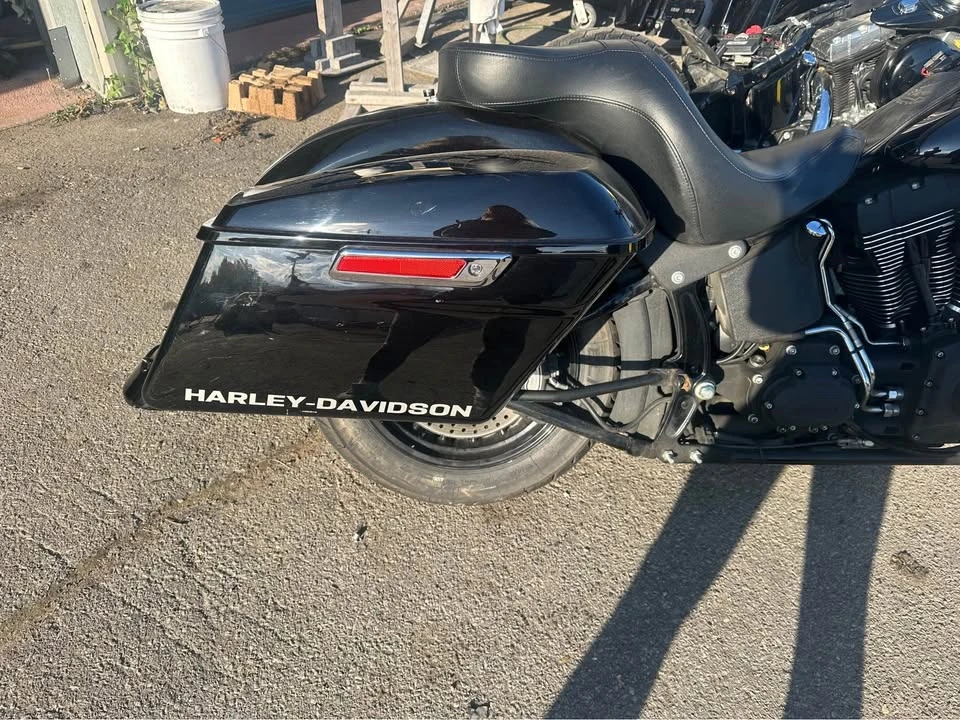 Harley-Davidson - Image 2 of 5