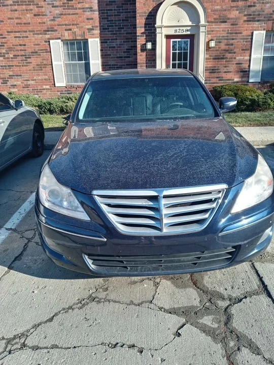 2009 Hyundai Genesis - Image 4 of 5