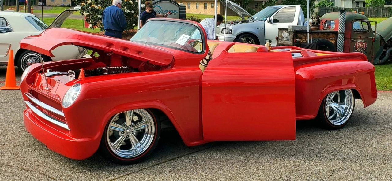 1956 Chevrolet Task Force - Image 16 of 31