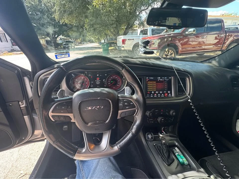 2016 Chrysler 300 (2005-2023) - Image 6 of 9