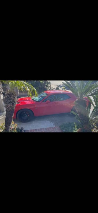 2015 Dodge Challenger SRT Hellcat 3rd Gen - Image 2 of 9