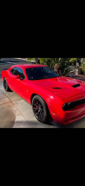 2015 Dodge Challenger SRT Hellcat 3rd Gen - Image 3 of 9