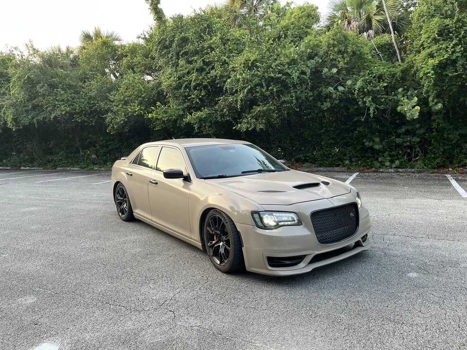 2012 Chrysler 300 (2005-2023) - Image 19 of 31