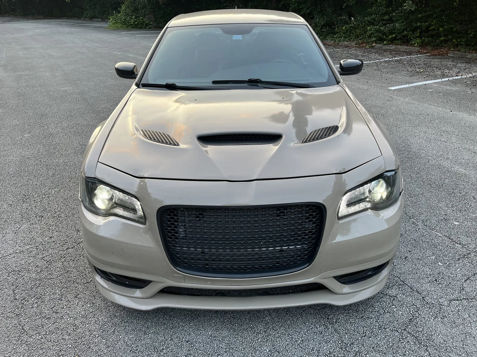 2012 Chrysler 300 (2005-2023) - Image 12 of 31