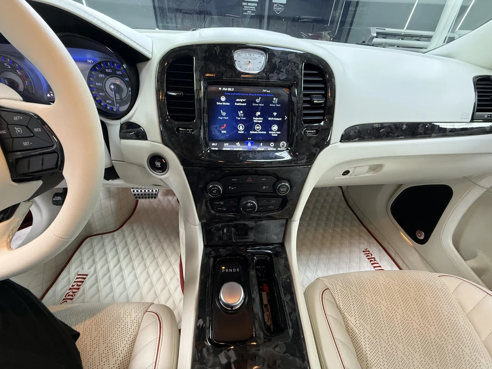 2015 Chrysler 300 (2005-2023) - Image 22 of 31