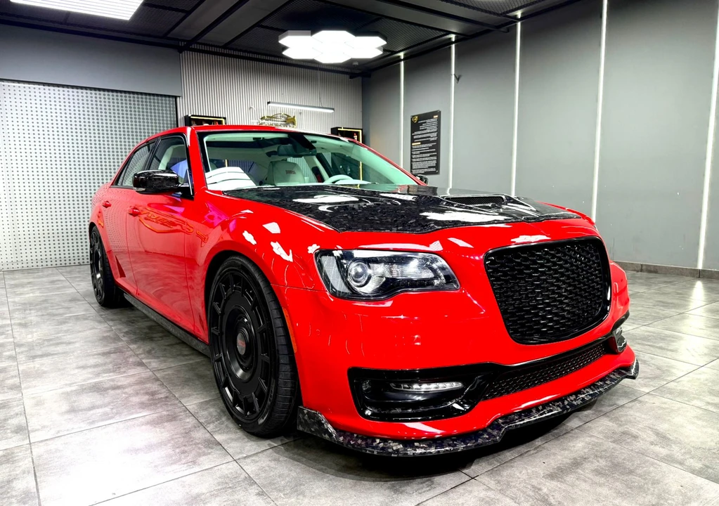 2015 Chrysler 300 (2005-2023) - Image 4 of 31