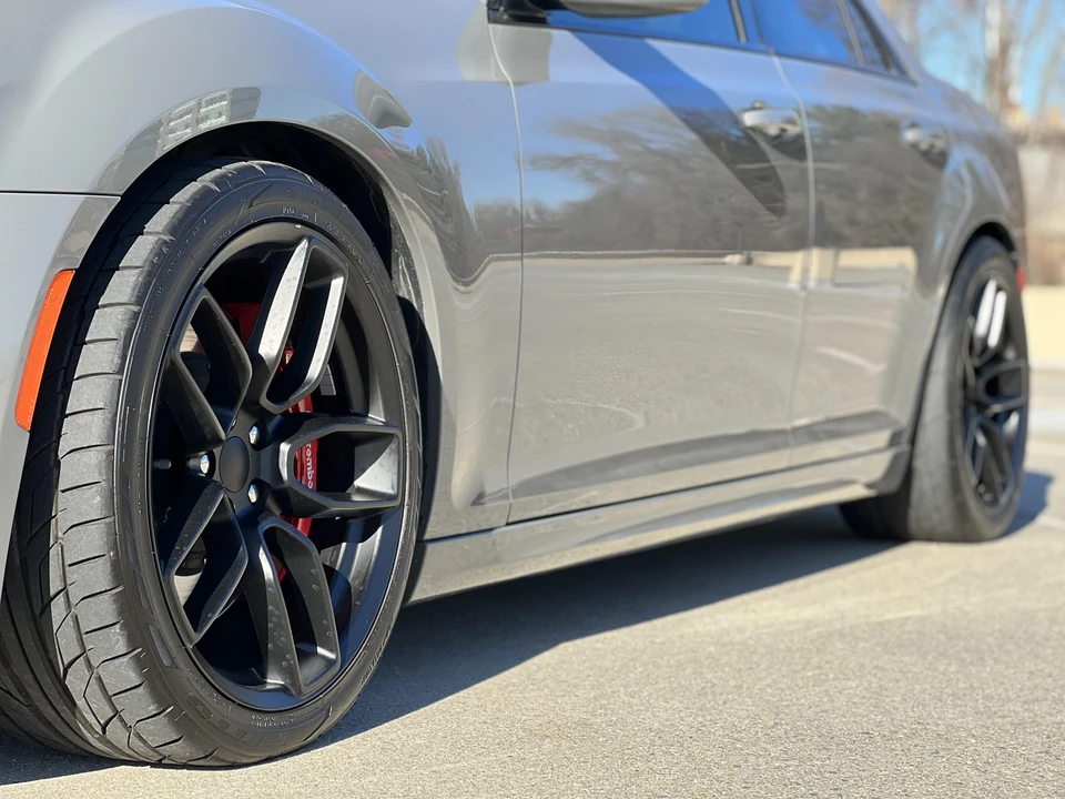 2017 Chrysler 300 (2005-2023) - Image 22 of 31