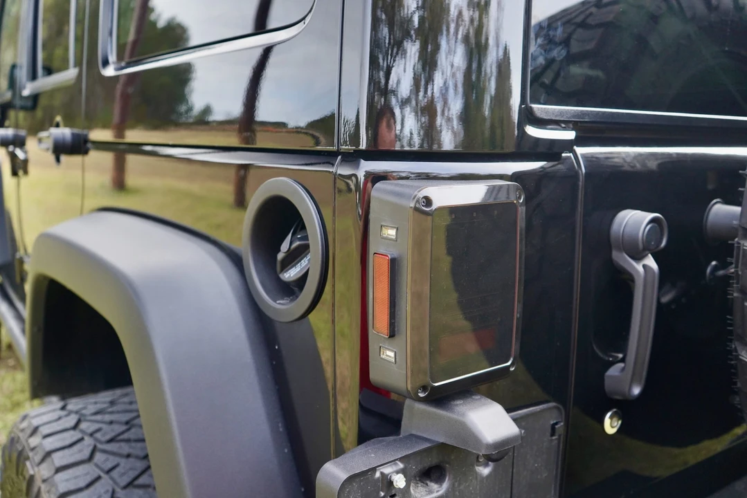 2018 Jeep JK Wrangler - Image 29 of 31