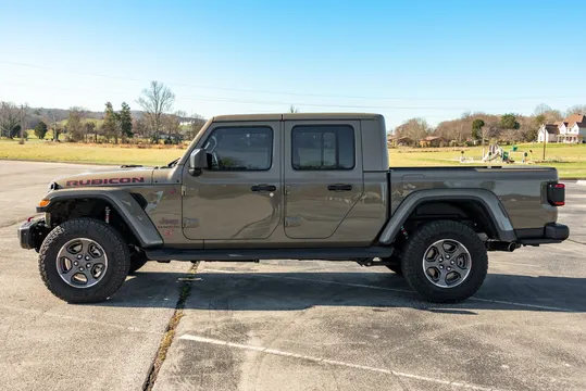 2020 Jeep JT Gladiator - Image 2 of 31