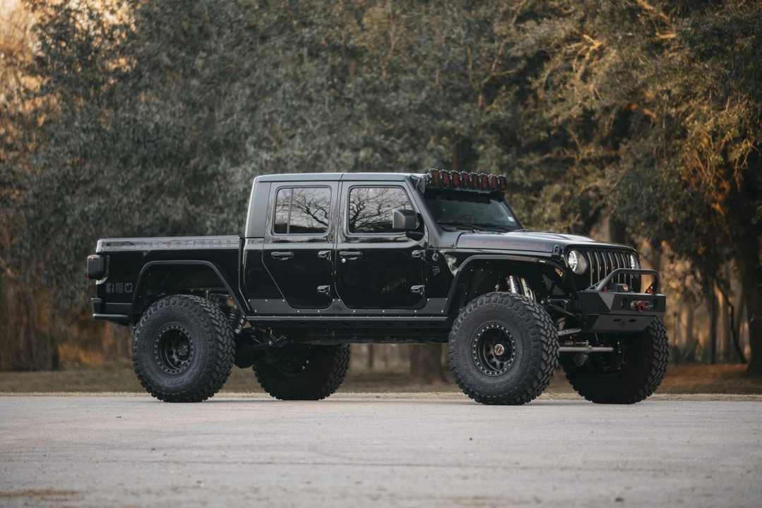 2020 Jeep JT Gladiator - Image 13 of 31
