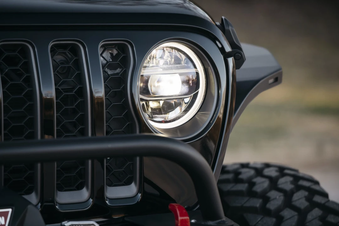 2020 Jeep JT Gladiator - Image 28 of 31