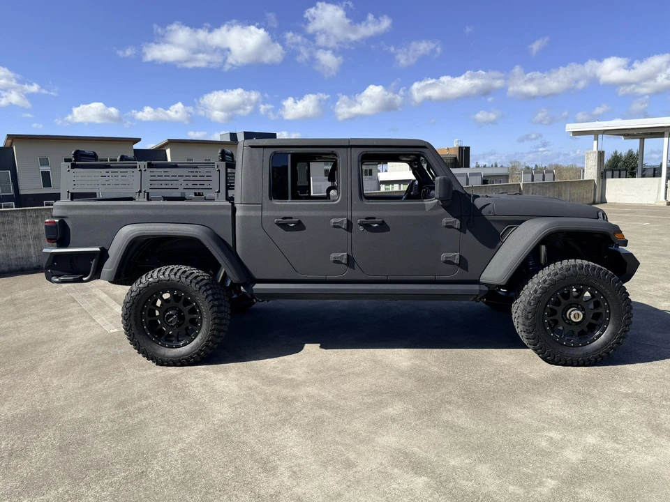 2020 Jeep JT Gladiator - Image 13 of 31