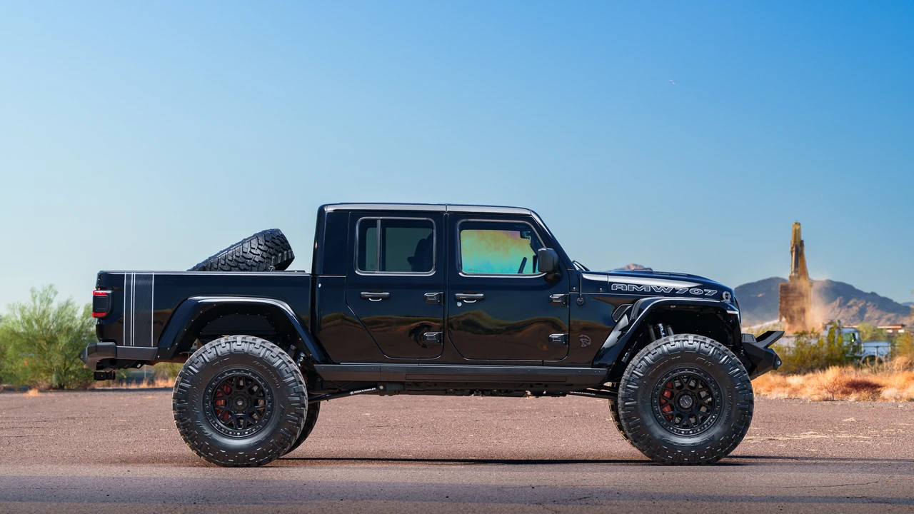2022 Jeep JT Gladiator - Image 16 of 31