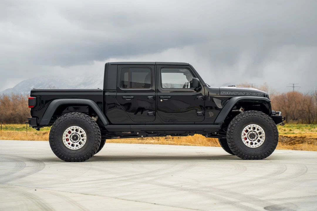 2023 Jeep JT Gladiator - Image 11 of 31