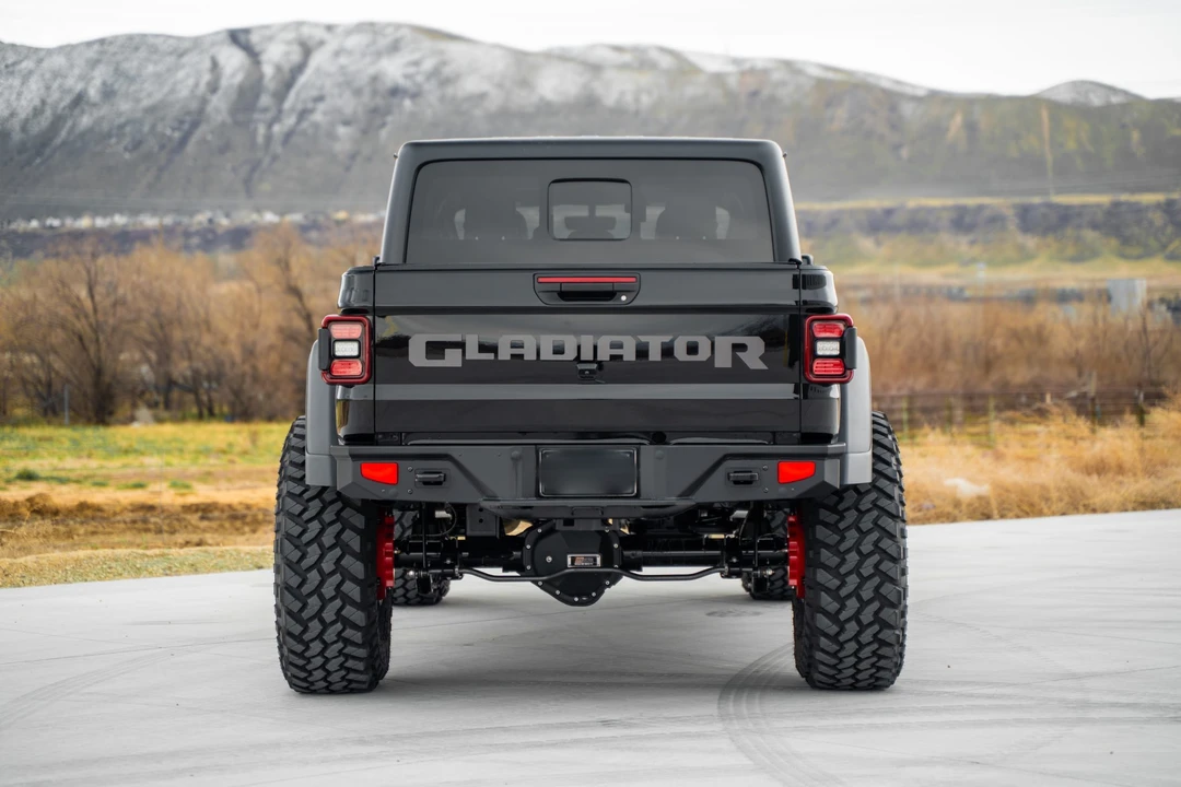 2023 Jeep JT Gladiator - Image 7 of 31