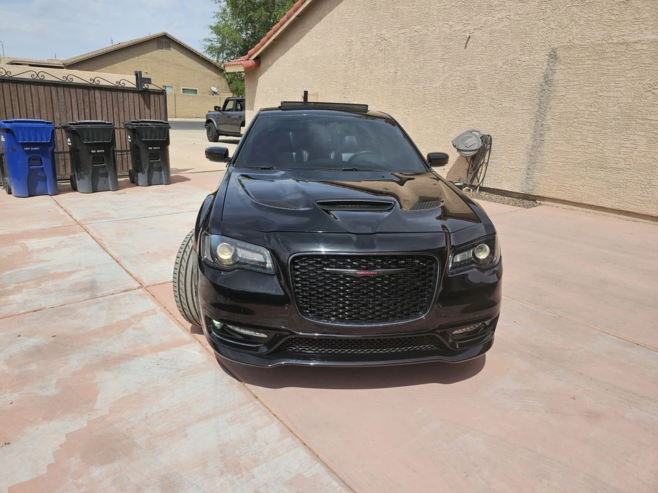 2020 Chrysler 300 (2005-2023) - Image 4 of 31