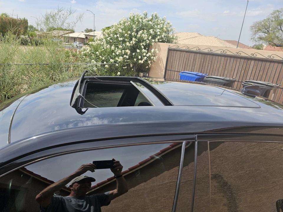 2020 Chrysler 300 (2005-2023) - Image 12 of 31