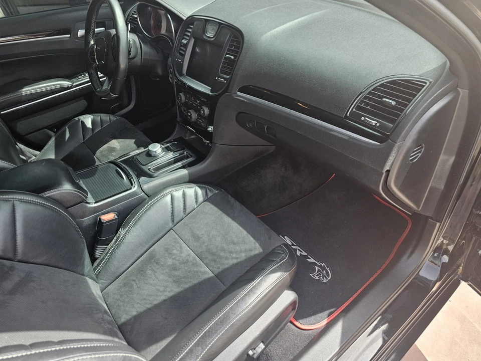 2020 Chrysler 300 (2005-2023) - Image 25 of 31